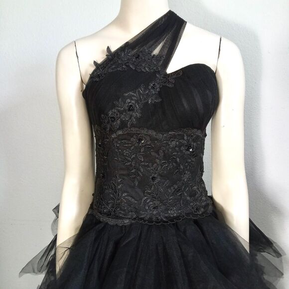 JJs House Black Formal Gown Hi Low Embellished Ruffle Wedding Goth Cosplay 8 M - Picture 3 of 9